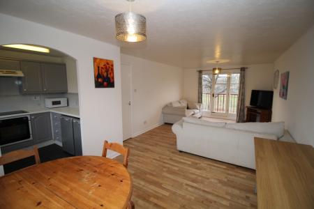 2 bedroom Flat to let in Trinity Riverside, Salford, M3