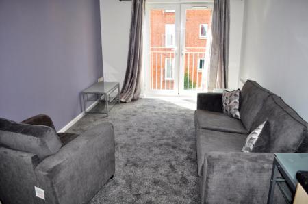 2 bedroom Flat to let in 4 Elmira Way, Salford Quays, Salford, M5