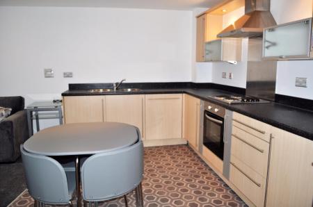 2 bedroom Flat to let in 4 Elmira Way, Salford Quays, Salford, M5