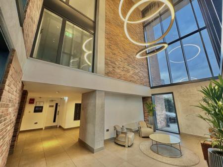 2 bedroom Apartment for sale in Rivergate House (Block A), Wilburn Basin, M5