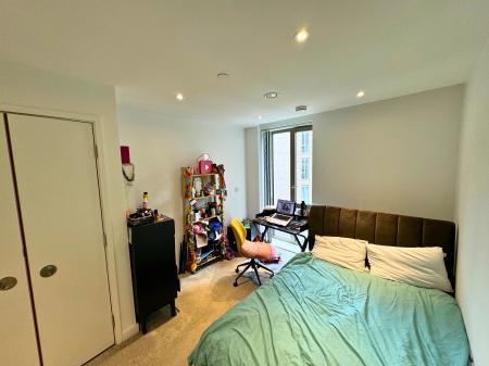 2 bedroom Flat to let in Local Crescent, 14 Hulme Street, Salford, M5
