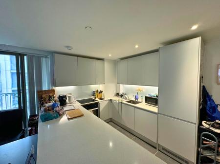 2 bedroom Flat to let in Local Crescent, 14 Hulme Street, Salford, M5
