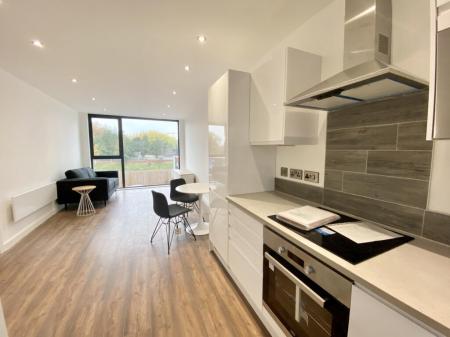 1 bedroom Flat to let in 300 Lower Broughton Road, Salford, M7