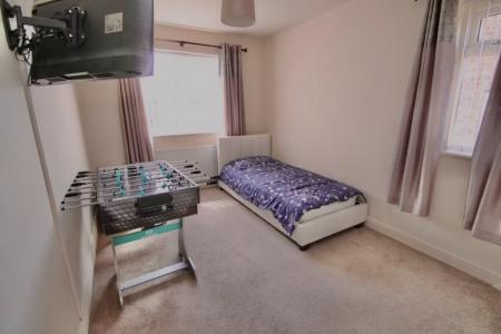 3 bedroom End of terrace house for sale in Birdlip Drive, Wythenshawe, Manchester, M23