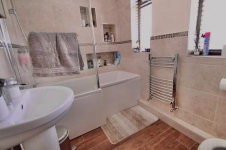 3 bedroom End of terrace house for sale in Birdlip Drive, Wythenshawe, Manchester, M23