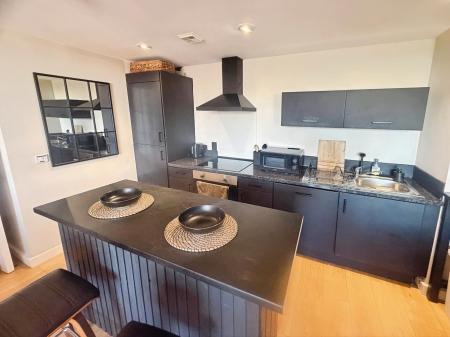 2 bedroom Flat for sale in Madison Court, Salford, M50