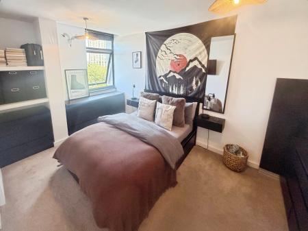 2 bedroom Flat for sale in Madison Court, Salford, M50