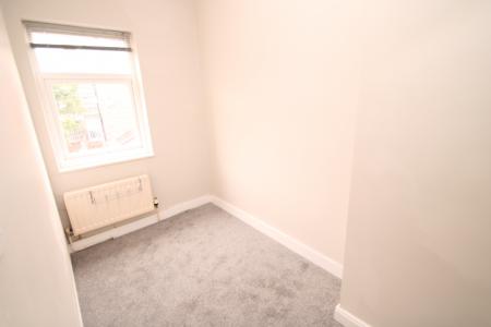 2 bedroom Terraced House to let in Howells Avenue, Sale, M33