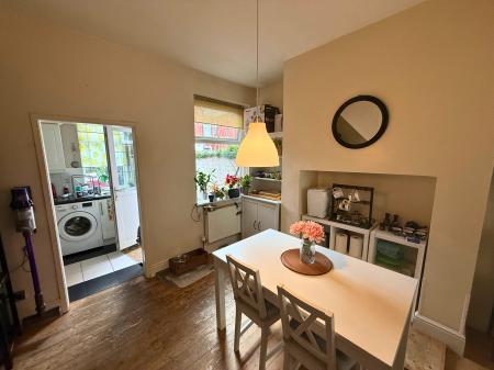 2 bedroom Terraced House to let in Tindall St, Stockport, SK5