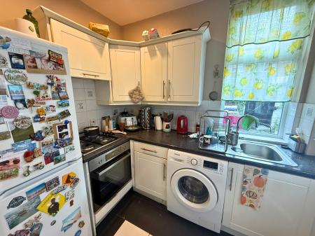 2 bedroom Terraced House to let in Tindall St, Stockport, SK5