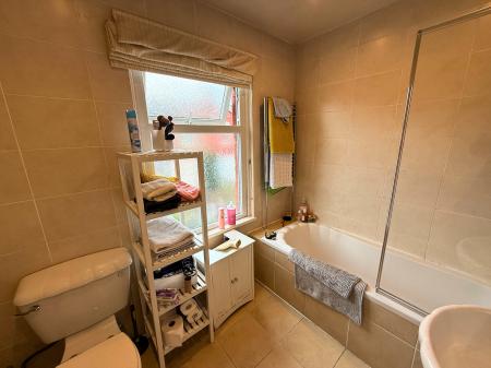 2 bedroom Terraced House to let in Tindall St, Stockport, SK5