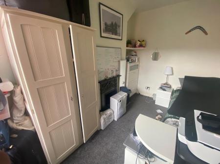 2 bedroom Terraced House to let in Tindall St, Stockport, SK5