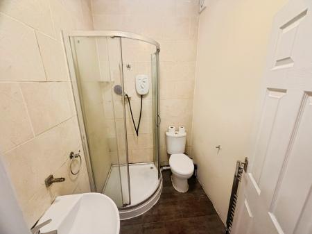 2 bedroom Terraced House to let in Fram Street, Salford, M6