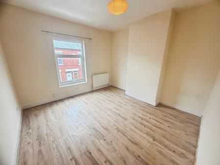 2 bedroom Terraced House to let in Fram Street, Salford, M6