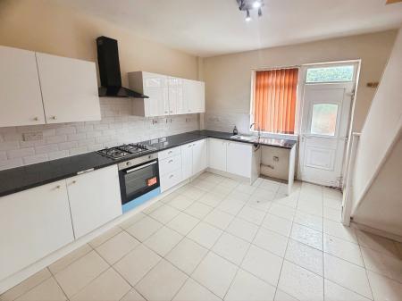 2 bedroom Terraced House to let in Fram Street, Salford, M6