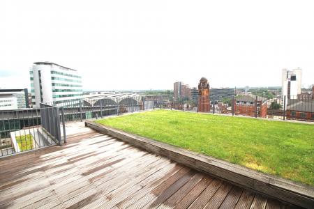 2 bedroom Flat to let in 5 Piccadilly Place, Manchester, M1