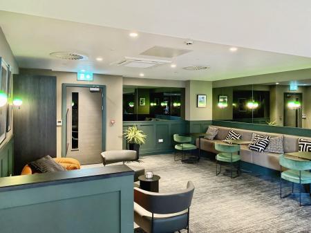 1 bedroom Flat to let in 3 MediaCity UK, Salford Quays, Salford, M50