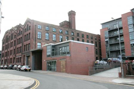 2 bedroom Flat to let in 10 Blantyre Street, Castlefield, Manchester, M15