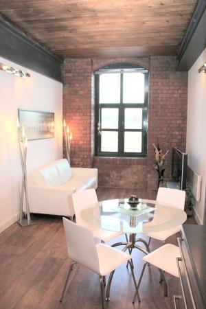 2 bedroom Flat to let in 10 Blantyre Street, Castlefield, Manchester, M15