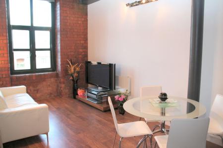 2 bedroom Flat to let in 10 Blantyre Street, Castlefield, Manchester, M15