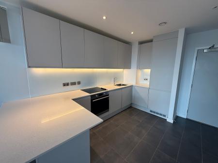 2 bedroom Flat to let in 56 Bury Street, Salford, M3