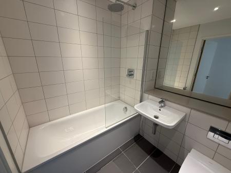 2 bedroom Flat to let in 56 Bury Street, Salford, M3