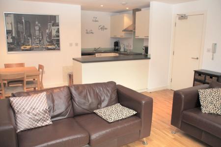 2 bedroom Flat to let in 12 Arundel Street, Castlefield, Manchester, M15