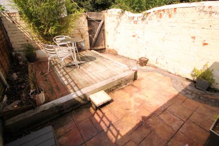 2 bedroom End of terrace house to let in Jackson Street, Cheadle, SK8