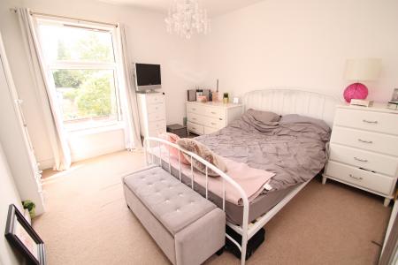 2 bedroom End of terrace house to let in Jackson Street, Cheadle, SK8
