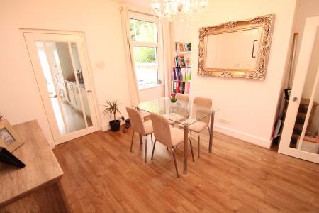 2 bedroom End of terrace house to let in Jackson Street, Cheadle, SK8