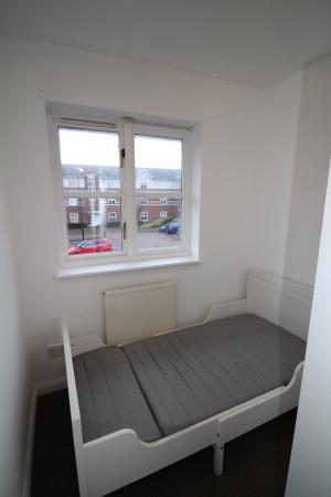3 bedroom End of terrace house to let in Linen Court, Salford, M3