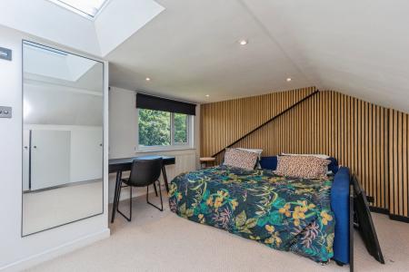 4 bedroom Semi-detached house for sale in Stapleford Close, Sale, M33