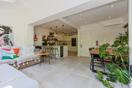 4 bedroom Semi-detached house for sale in Stapleford Close, Sale, M33