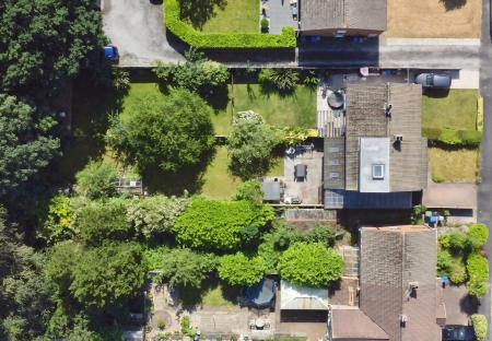 4 bedroom Semi-detached house for sale in Stapleford Close, Sale, M33