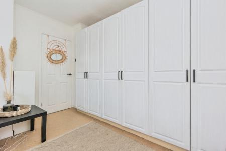4 bedroom Semi-detached house for sale in Stapleford Close, Sale, M33