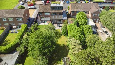 4 bedroom Semi-detached house for sale in Stapleford Close, Sale, M33