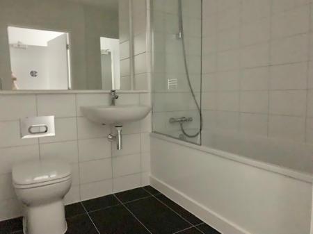 2 bedroom Flat to let in 4 Wharf End, Block 2, Manchester, M17