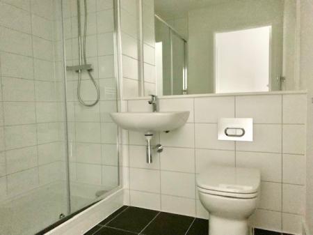 2 bedroom Flat to let in 4 Wharf End, Block 2, Manchester, M17