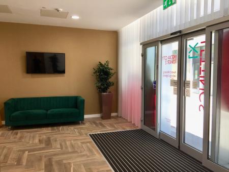 1 bedroom Studio flat to let in Michigan Avenue, Salford Quays, Salford, M50