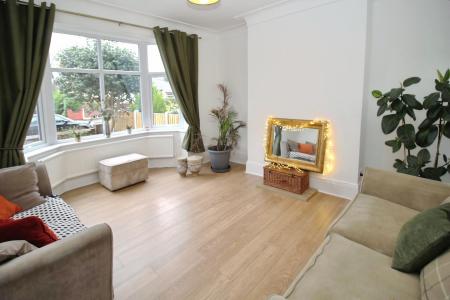 3 bedroom Semi-detached house to let in St Werburgh's Road, Manchester, M21