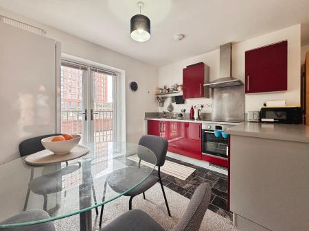 3 bedroom Flat for sale in Quantum, Chapeltown Street, Manchester