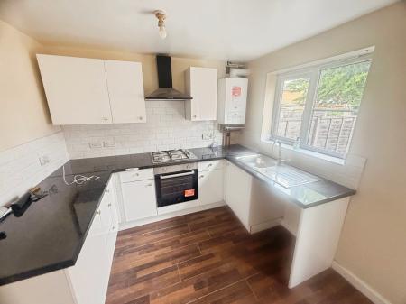 3 bedroom Terraced House to let in Queensland Road, Gorton, M18