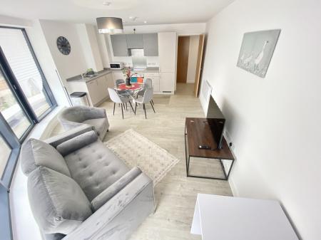 1 bedroom Flat to let in 65 Furness Quay, Salford Quays, Salford, M50