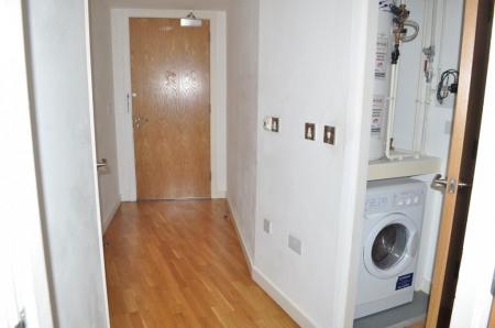 1 bedroom Flat to let in 250 The Quays, Salford Quays, Salford, M50