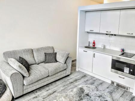 0 bedroom Studio flat for sale in Clippers Quay, Salford Quays, Salford, M50