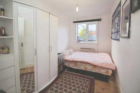3 bedroom Flat to let in Winnipeg Quay 79