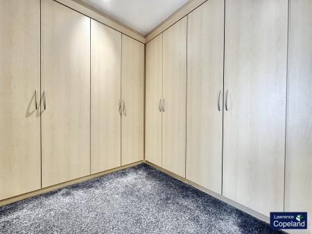 2 bedroom Flat to let in The Quays, Salford, M50