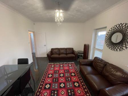2 bedroom Flat to let in Winnipeg Quay, Salford Quays, Salford, M50