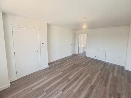 3 bedroom Semi-detached house to let in Swift Drive, Stockport, SK8