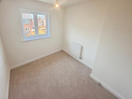 3 bedroom Semi-detached house to let in Swift Drive, Stockport, SK8